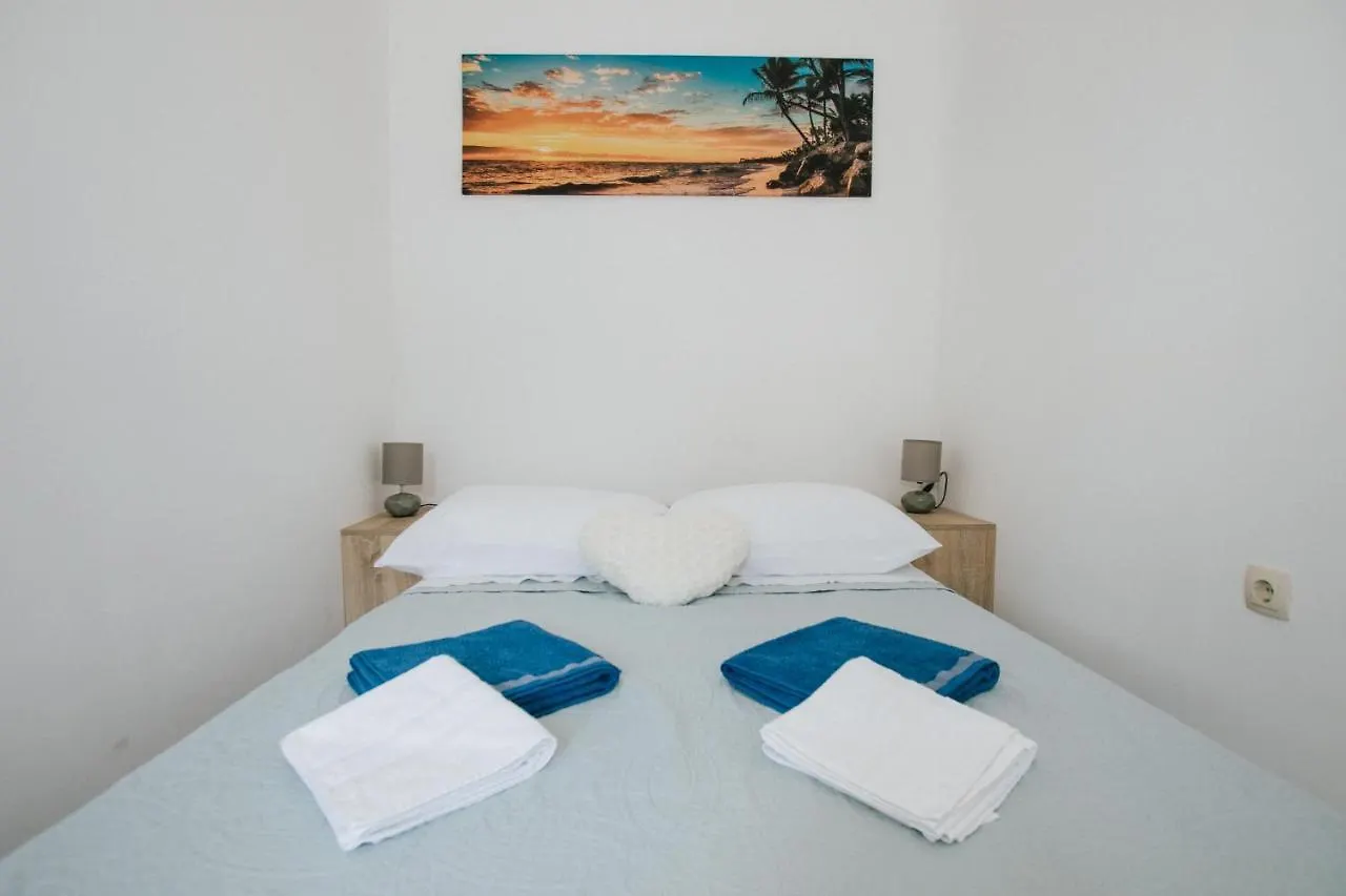 Tomislav Apartment Trogir